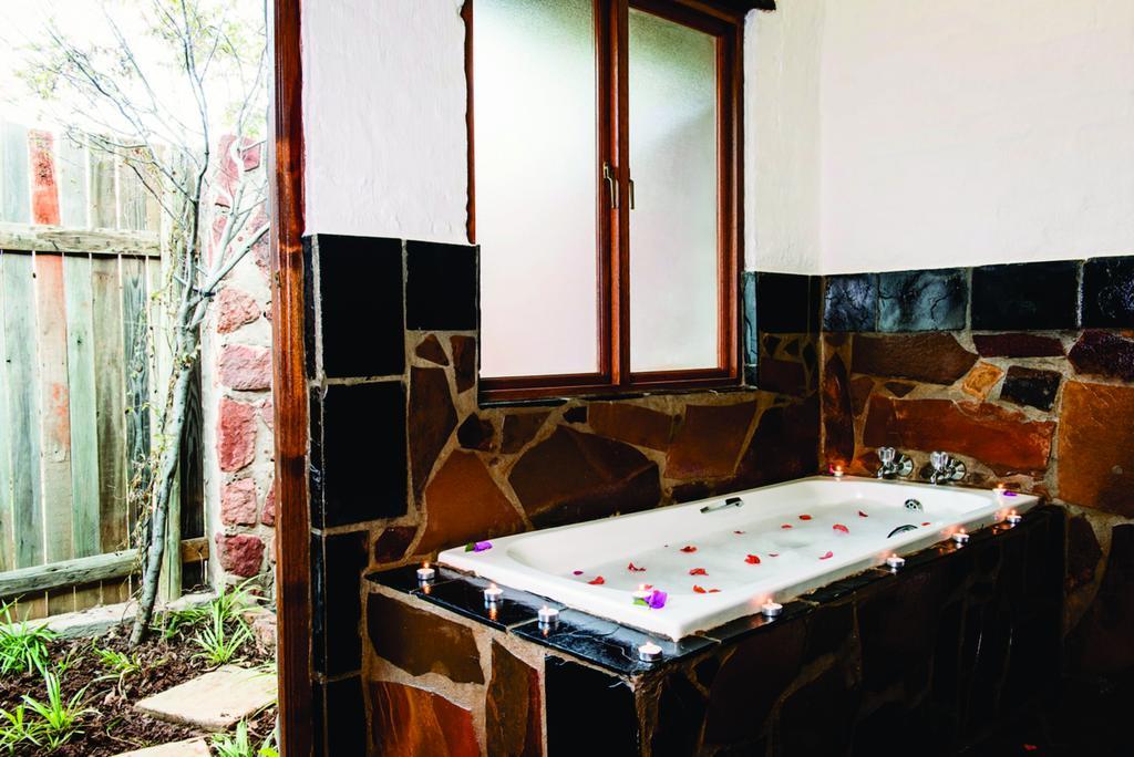 Kedar Heritage Lodge, Conference Centre & Spa Phokeng Exteriér fotografie